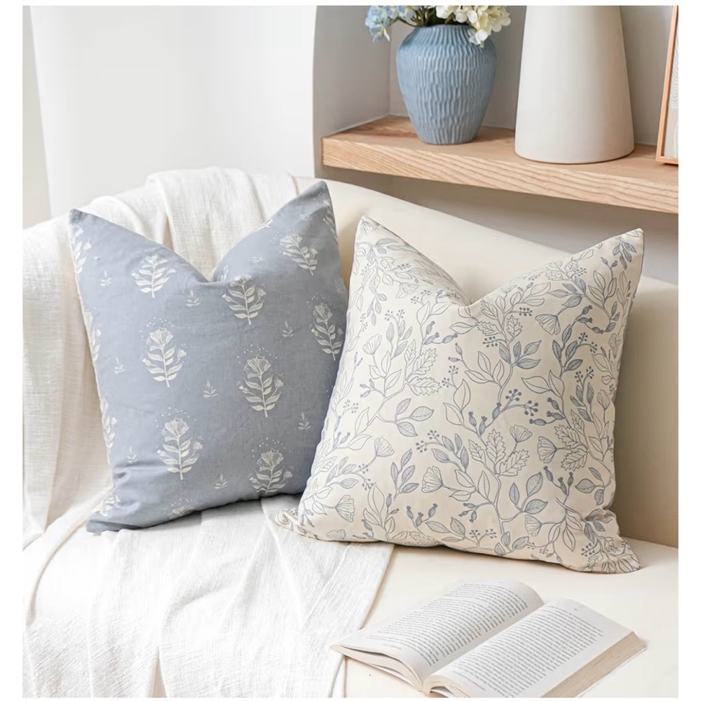 Floral Throw Pillow Set in Blue and Cream